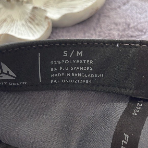 LUCID MOTORS GRAY STRETCH FITTED HAT - Picture 9 of 9